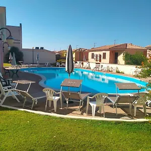  Casa vacanze Con Piscina E Campo Da Tennis Condominiale